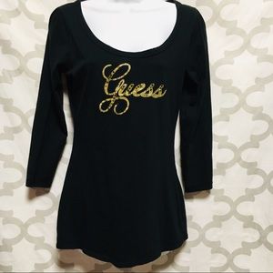 Scoop neck 3/4 sleeve Guess tee shirt